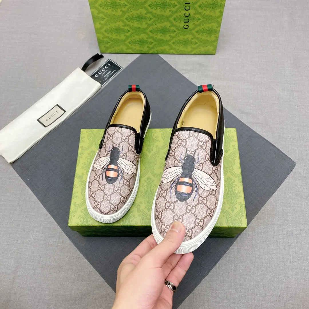 p360 The official website synchronizes the 1:1 replica🇮🇹🇮🇹"GUCCI"🔍🔍for sale at the men's 2025 counter simultaneously, 1:1 large G font, high-end 3D pattern, fashionable and casual, comfortable and breathable personality, the first choice for trendy men, imported sheepskin lining, comfortable, breathable and fashionable Trendy, a must-have for trendy men, soles: Original soles specially provided by the original factory, exclusive movable molded soles are super comfortable, original factory goods, 🔍🔍high quality, you can enter and leave the counter at will, 38-44, (45 can be customized, non-returnable or exchangeable) available from stock, you deserve it No. 005